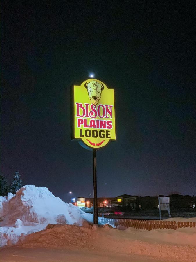 Bison Plains Lodge Moorhead ภายนอก รูปภาพ